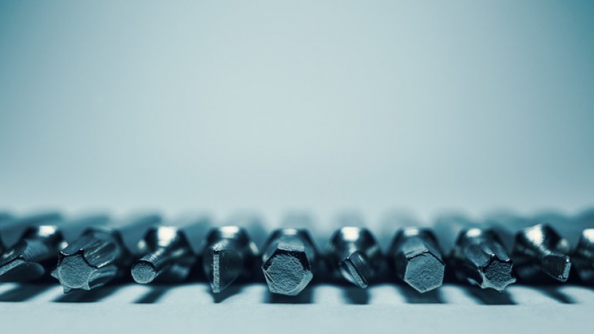 Jak zmienić hard work w smart work? Jak skutecznie wdrożono narzędzia BI w firmie branży automotive Jak zmienić hard work w smart work? Jak skutecznie wdrożono narzędzia BI w firmie branży automotive