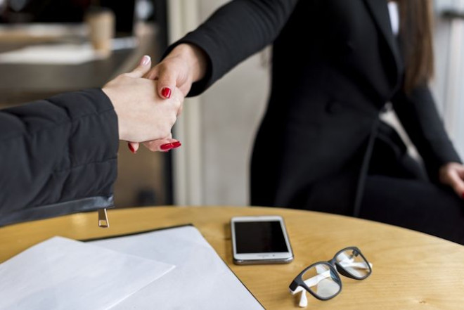 Formalności przy outsourcingu – co warto wiedzieć przed zatrudnieniem freelancera?